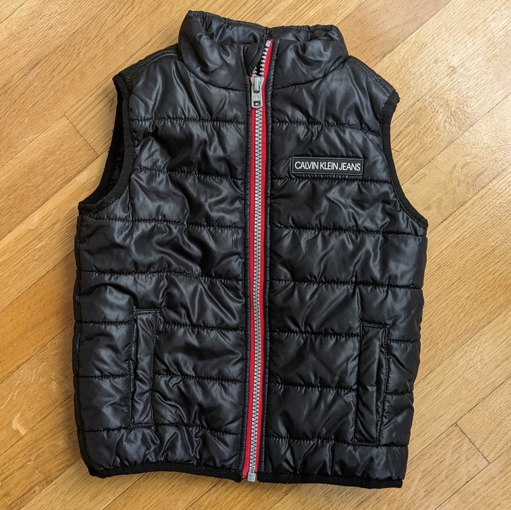 Calvin Klein Jeans Toddler Black Puffer Vest. Size 3T